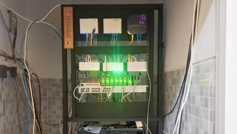Ruangan Server